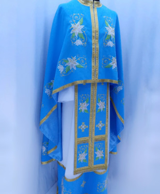 Шати для священнослужителів вишиті Ф27 голубі з білою лілією